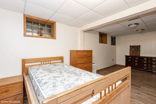 6846 N Dowagiac Avenue, Chicago, IL 60646