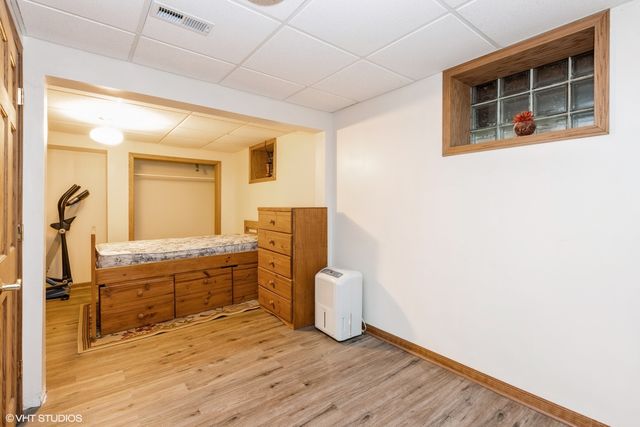 6846 N Dowagiac Avenue, Chicago, IL 60646