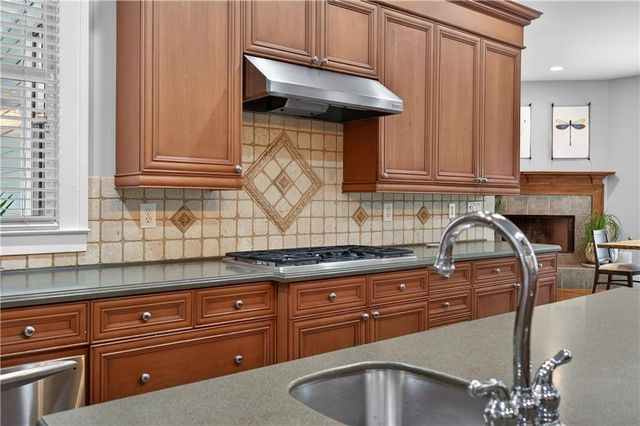15895 Henderson Road, Alpharetta, GA 30004