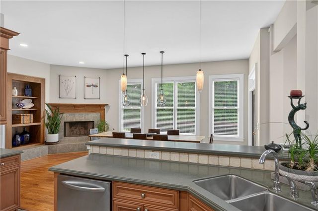 15895 Henderson Road, Alpharetta, GA 30004