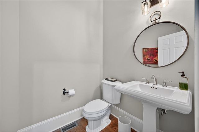 15895 Henderson Road, Alpharetta, GA 30004
