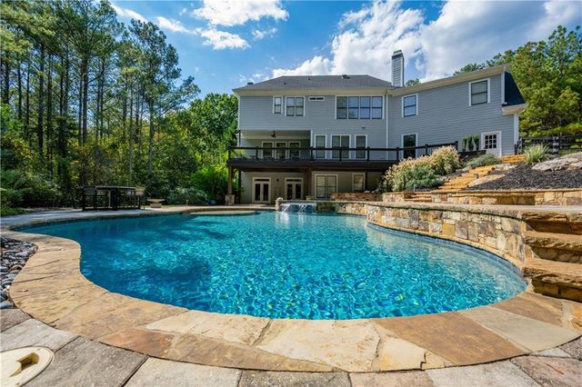 15895 Henderson Road, Alpharetta, GA 30004