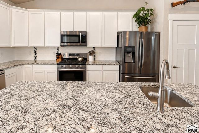 730 E Alameda Ct, Pueblo West, CO 81007