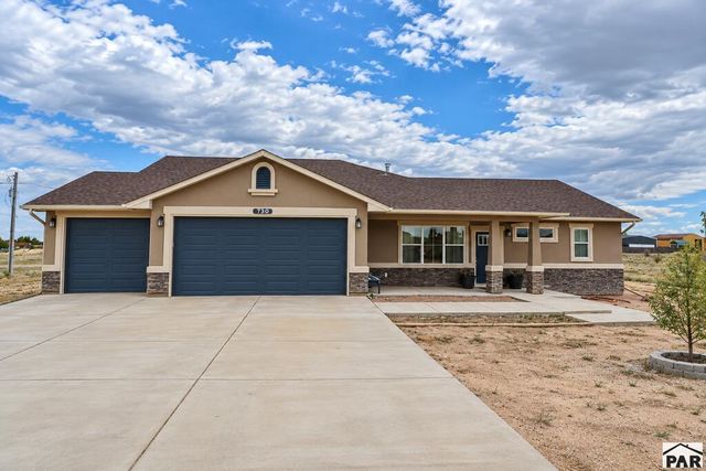 730 E Alameda Ct, Pueblo West, CO 81007