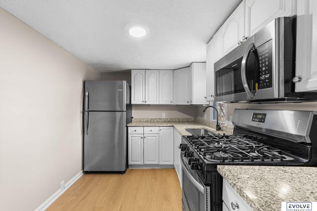 3909 N 53rd Street, Omaha, NE 68104