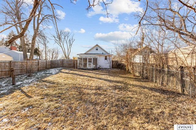 3909 N 53rd Street, Omaha, NE 68104