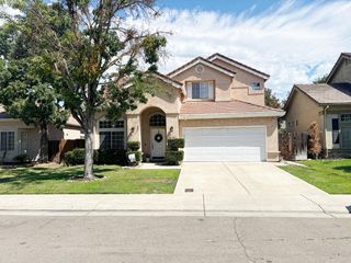10762 Pleasant Valley Cir, Stockton, CA 95209