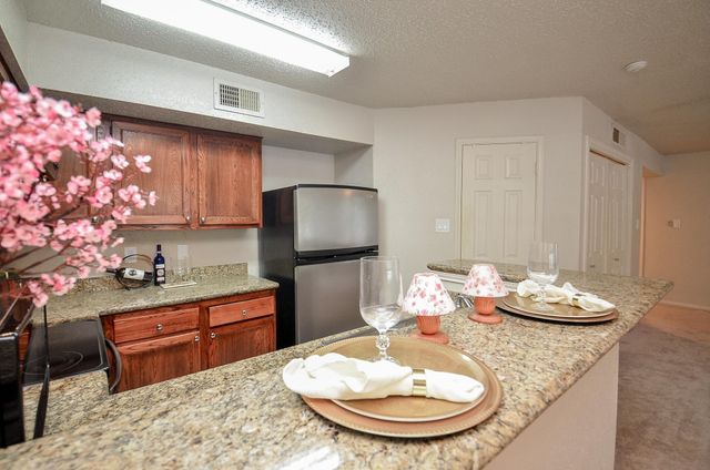 2300 Old Spanish Trail 1092, Houston, TX 77054