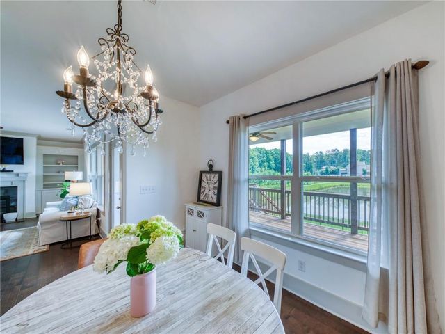 835 Rolling Hill NW, Kennesaw, GA 30152
