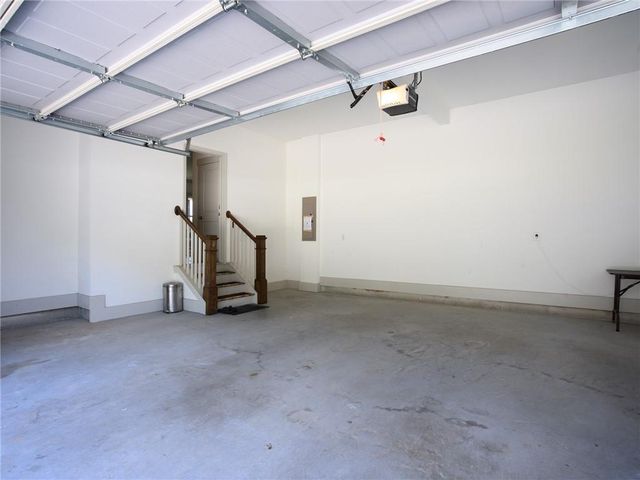 835 Rolling Hill NW, Kennesaw, GA 30152