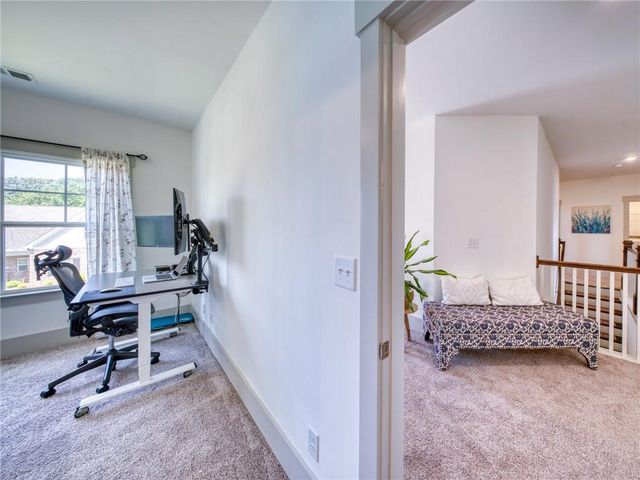 835 Rolling Hill NW, Kennesaw, GA 30152