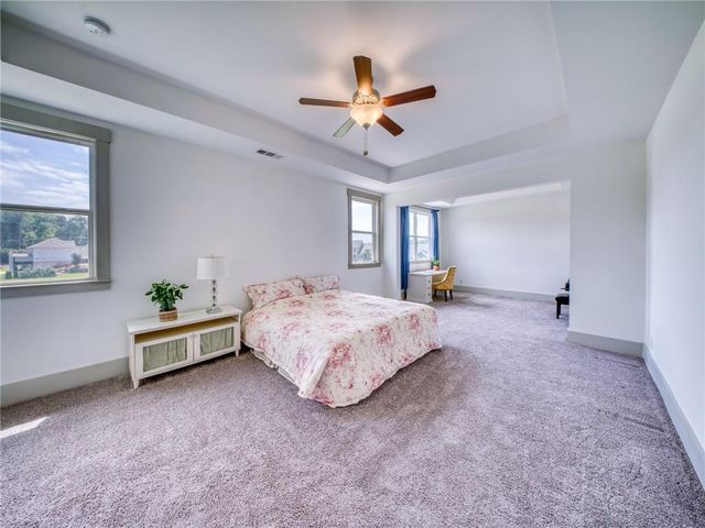 835 Rolling Hill NW, Kennesaw, GA 30152