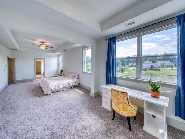 835 Rolling Hill NW, Kennesaw, GA 30152