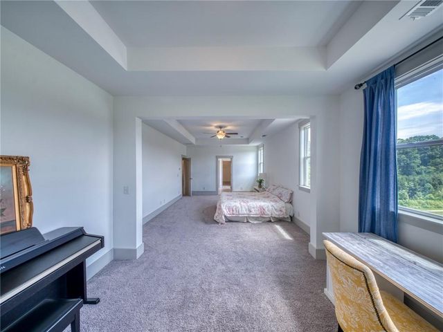 835 Rolling Hill NW, Kennesaw, GA 30152
