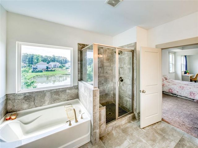835 Rolling Hill NW, Kennesaw, GA 30152