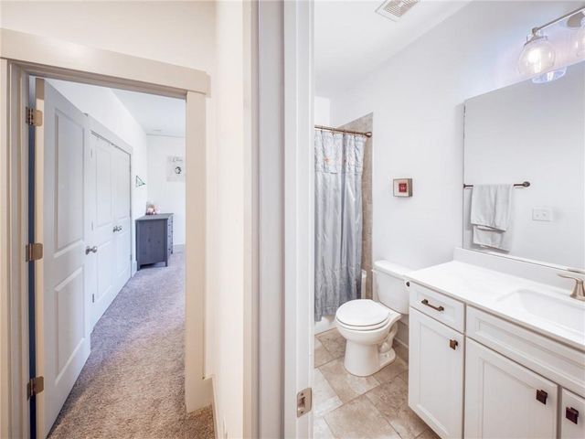 835 Rolling Hill NW, Kennesaw, GA 30152