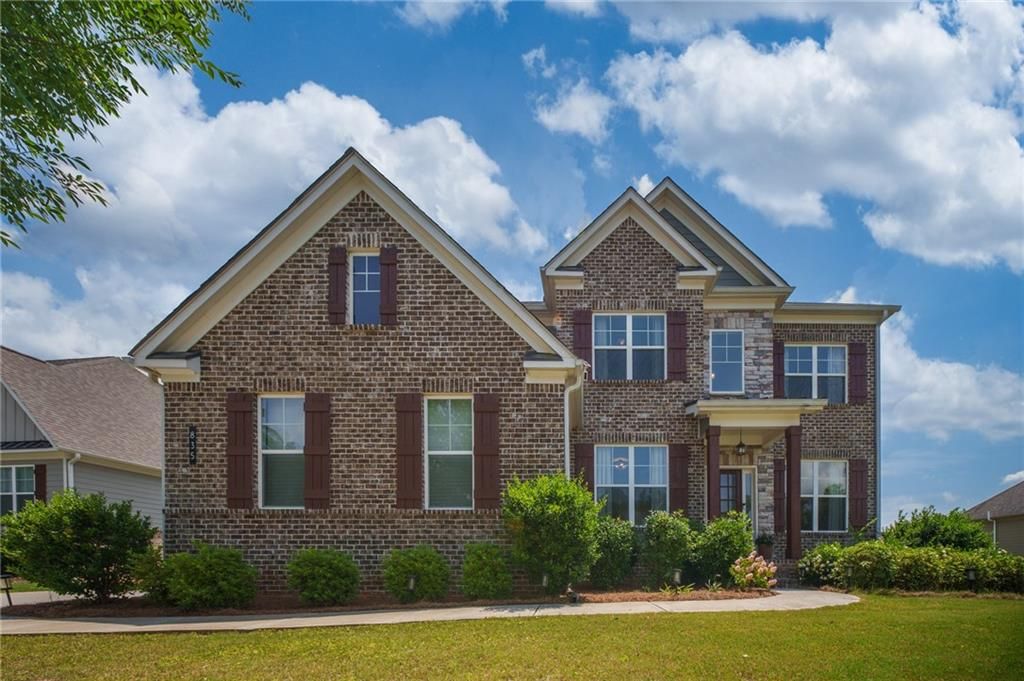 835 Rolling Hill NW, Kennesaw, GA 30152
