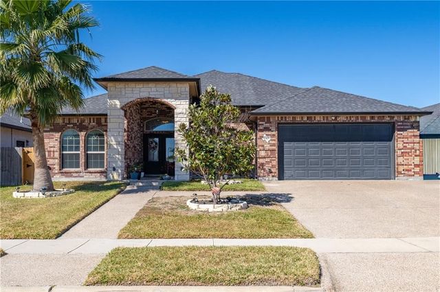 2429 Badlands Dr, Corpus Christi, TX 78414