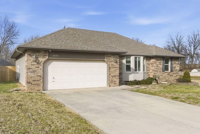 3935 W Wayland Street, Springfield, MO 65807