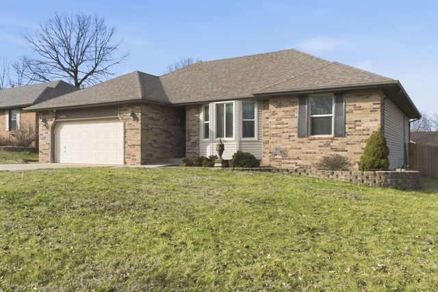 3935 W Wayland Street, Springfield, MO 65807