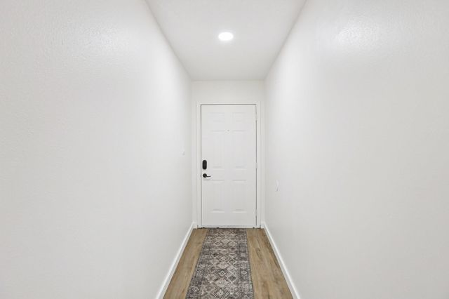 950 Buoy Road, Houston, TX 77062