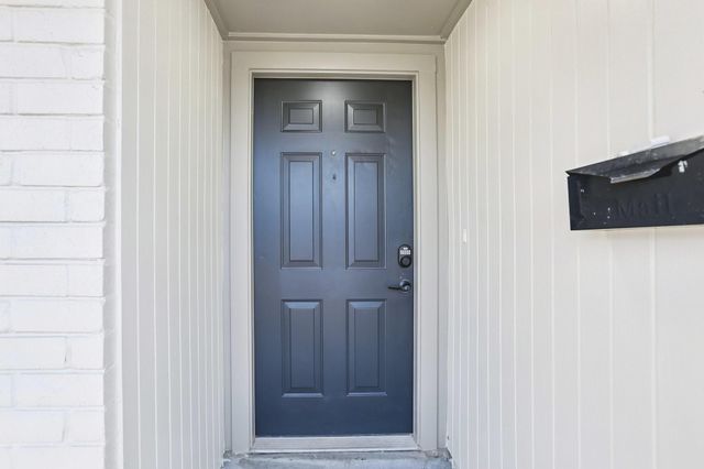 950 Buoy Road, Houston, TX 77062