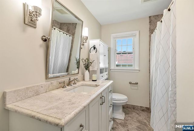 145 Merritt Drive, Oradell, NJ 07649