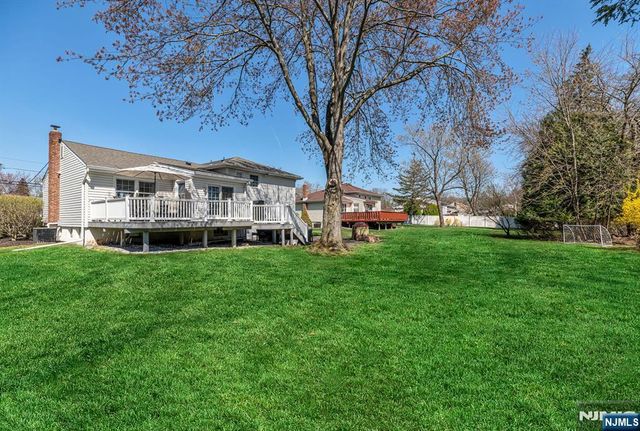 145 Merritt Drive, Oradell, NJ 07649