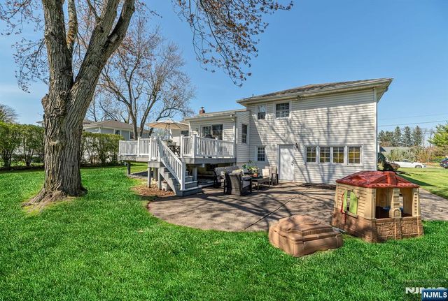 145 Merritt Drive, Oradell, NJ 07649