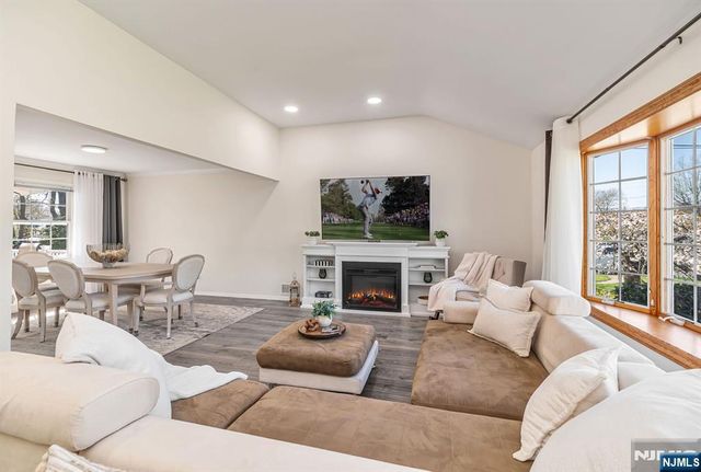 145 Merritt Drive, Oradell, NJ 07649