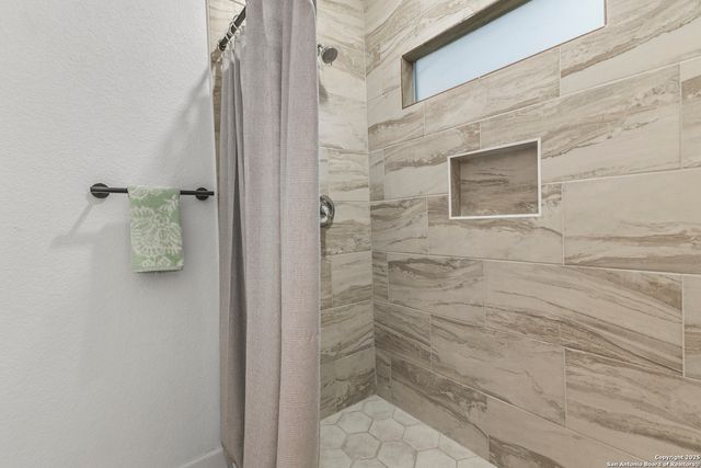 1527 W FRENCH PLACE, San Antonio, TX 78201
