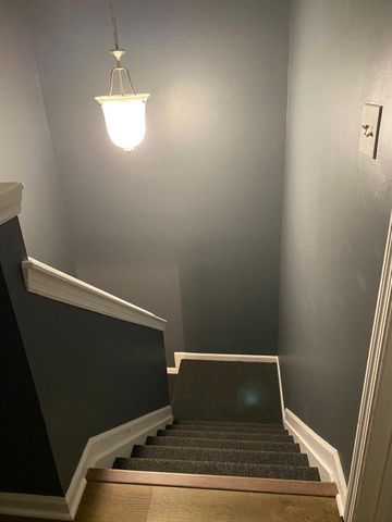 50 W Russell Street, Columbus, OH 43215