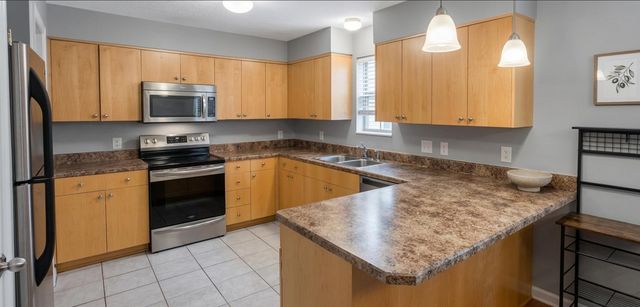 50 W Russell Street, Columbus, OH 43215