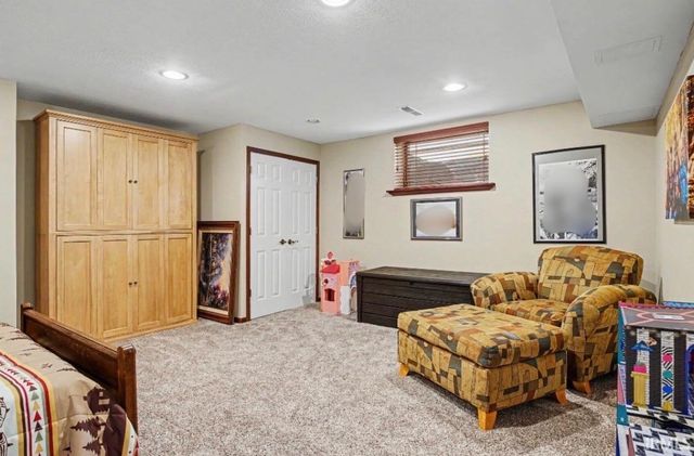 30081 Quail Pointe Drive, Granger, IN 46530