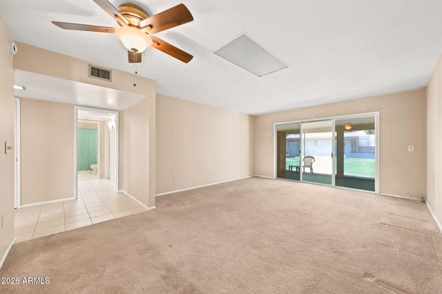 10420 W CORTE DEL SOL OESTE --, Sun City, AZ 85351