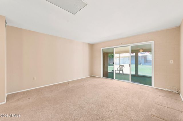 10420 W CORTE DEL SOL OESTE --, Sun City, AZ 85351
