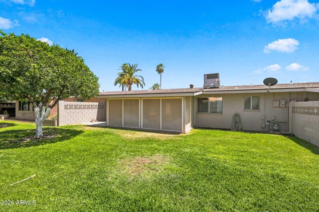 10420 W CORTE DEL SOL OESTE --, Sun City, AZ 85351