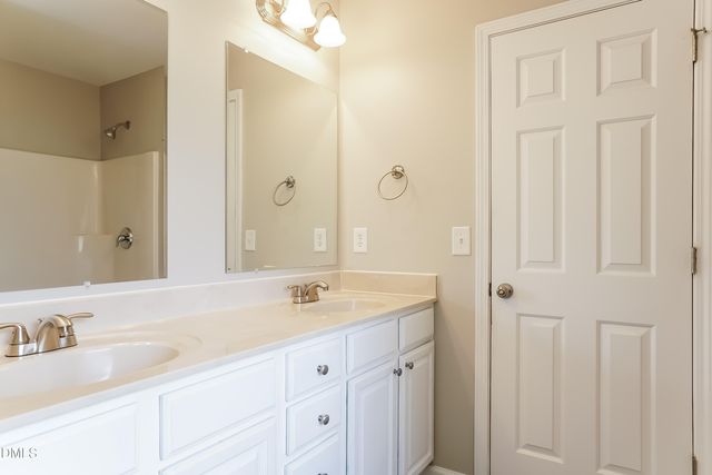 174 Fox Chase Lane, Smithfield, NC 27577