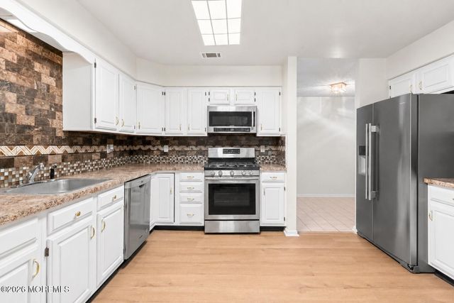 1705 Buttonwood Avenue, Toms River, NJ 08755