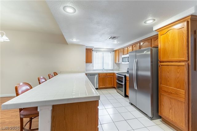 3327 Erva Street 110, Las Vegas, NV 89117