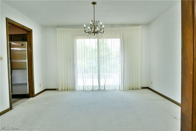 6632 Harrington Avenue, Youngstown, OH 44512