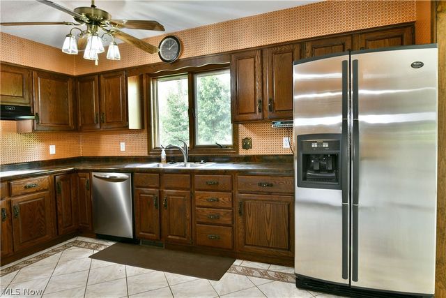 6632 Harrington Avenue, Youngstown, OH 44512