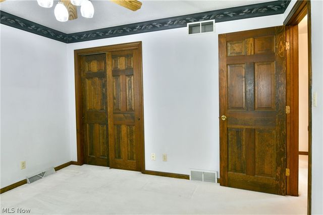 6632 Harrington Avenue, Youngstown, OH 44512