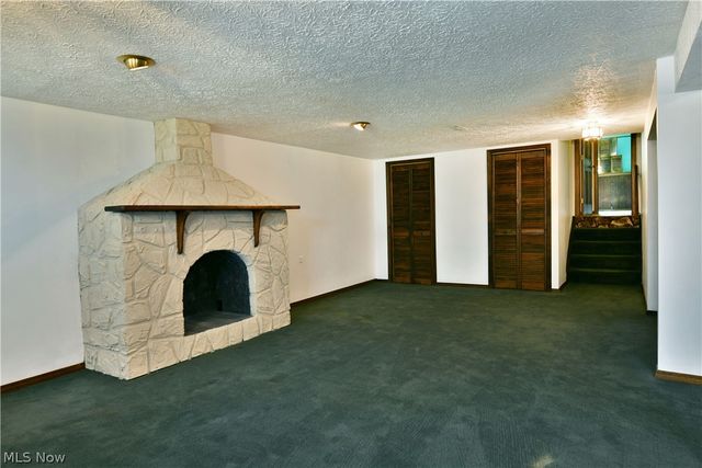 6632 Harrington Avenue, Youngstown, OH 44512