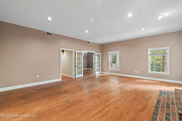 16 Dunleith Court, Hattiesburg, MS 39402