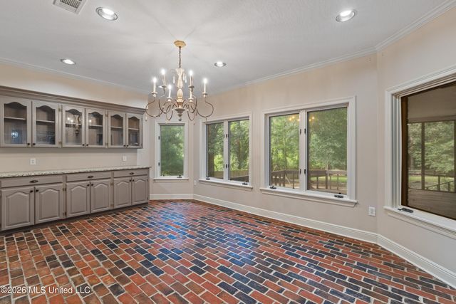 16 Dunleith Court, Hattiesburg, MS 39402