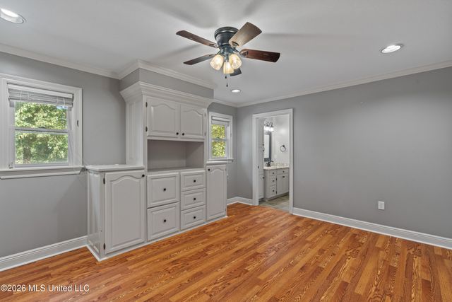 16 Dunleith Court, Hattiesburg, MS 39402