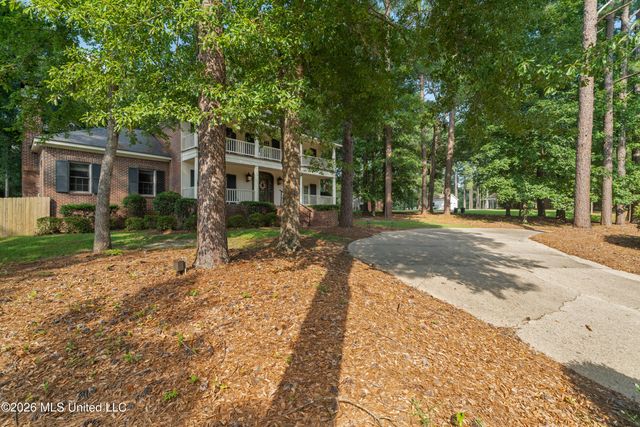 16 Dunleith Court, Hattiesburg, MS 39402