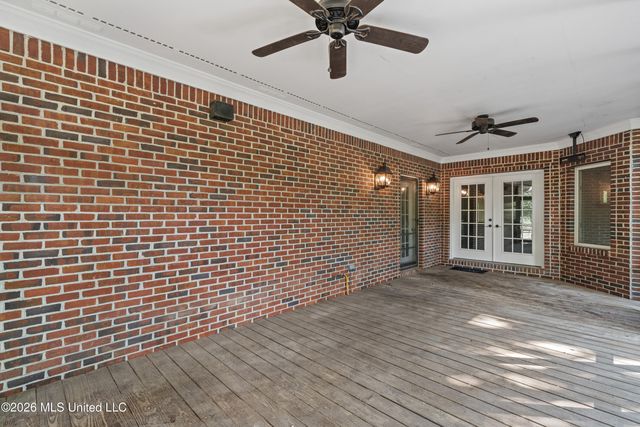 16 Dunleith Court, Hattiesburg, MS 39402