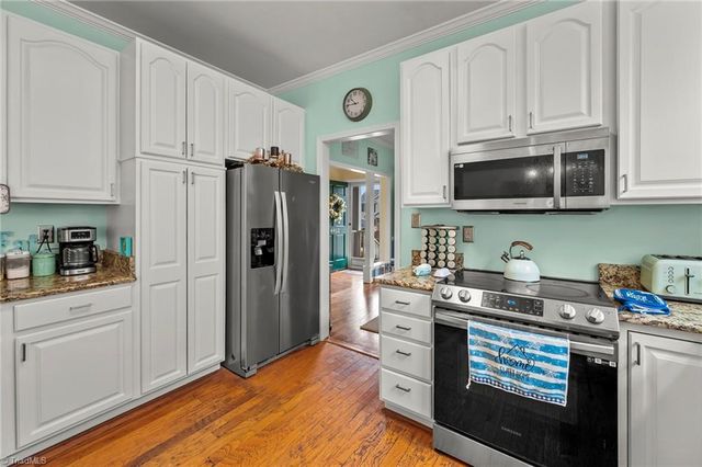 4460 Greenfield Way Drive, Winston-salem, NC 27103